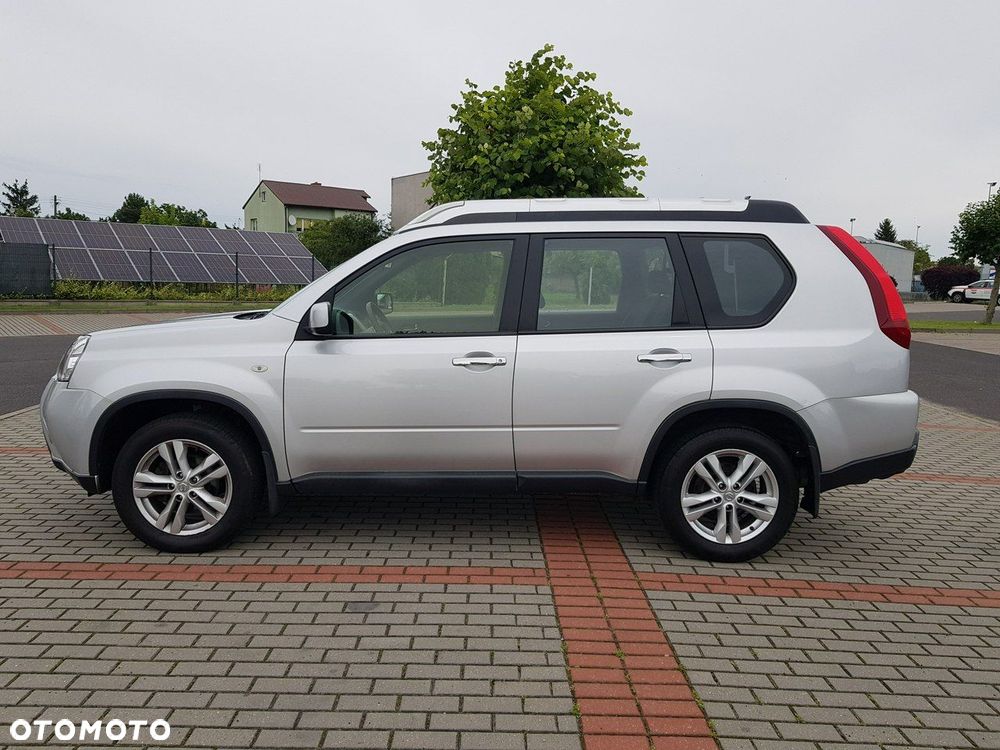 Nissan X-Trail - 8