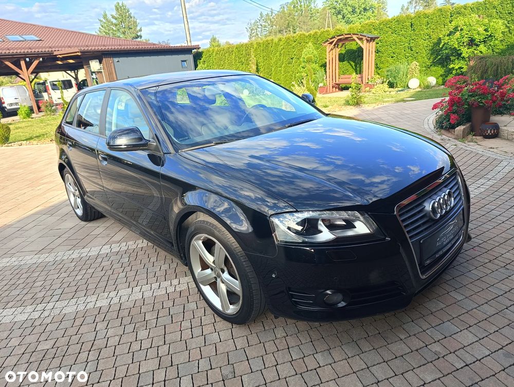 Audi A3 Sportback - 18