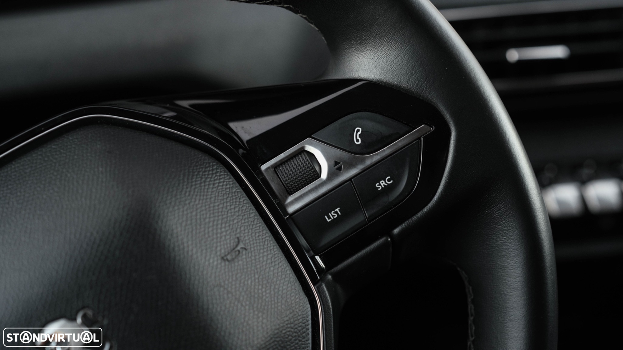 Peugeot 5008 1.5 BlueHDi Allure Pack EAT8 - 20
