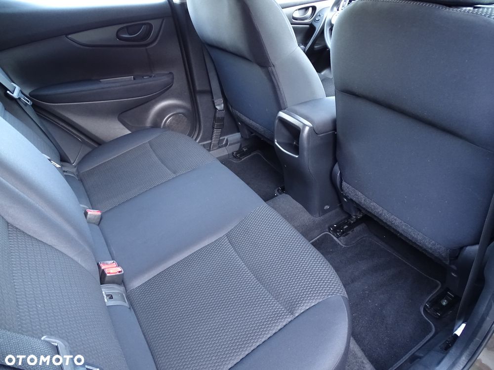 Nissan Qashqai - 16