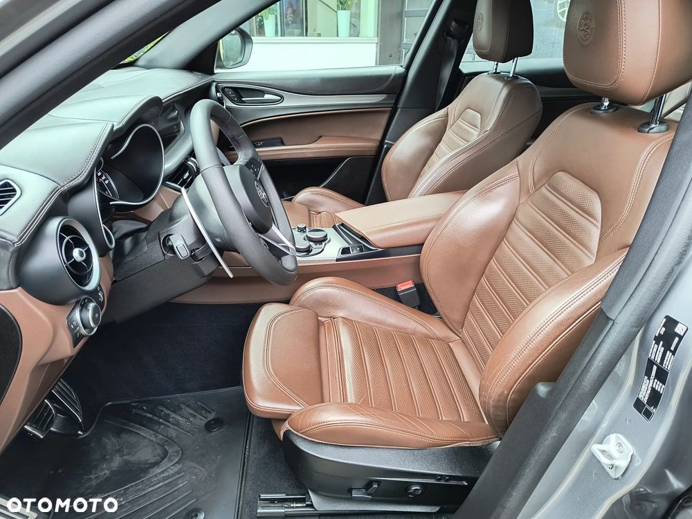 Alfa Romeo Stelvio 2.0 Turbo Executive Q4 - 8