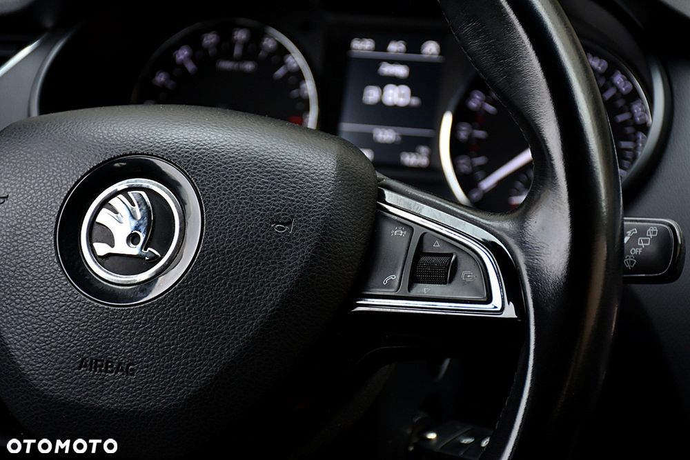 Skoda Octavia 2.0 TDI (Green tec) Style - 19