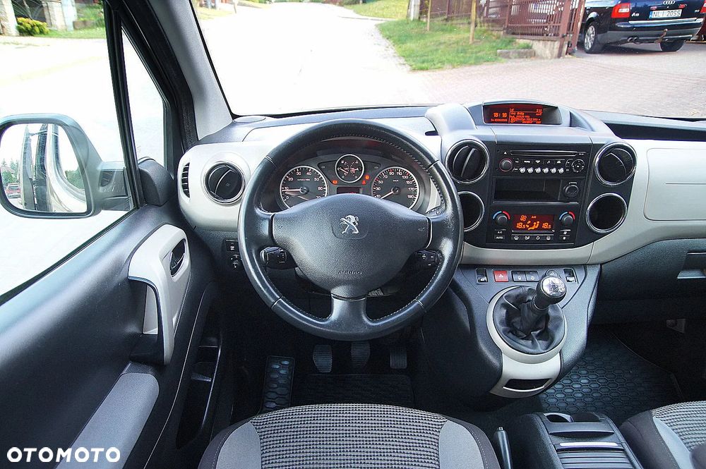Peugeot Partner HDi FAP 115 Style - 11
