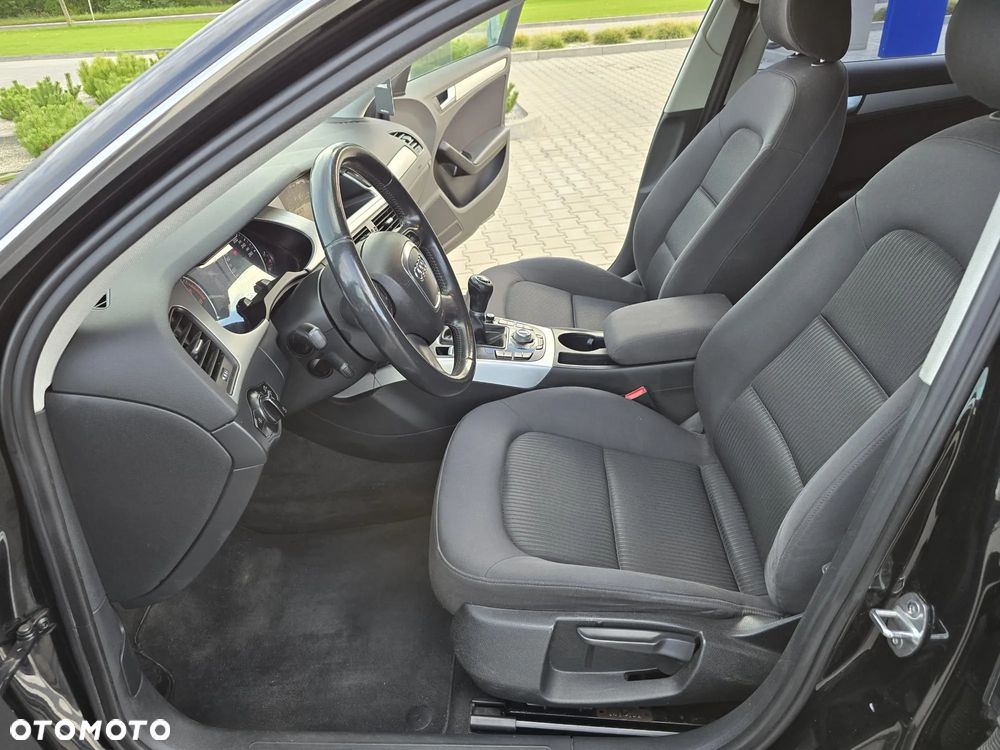 Audi A4 Avant 1.8 TFSI Ambiente - 11
