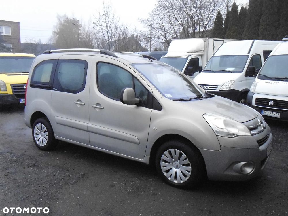 Citroën Berlingo 1.6 HDi Multispace Plus - 11