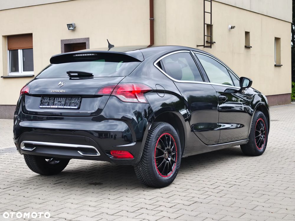 Citroën DS4 e-HDi 110 SoChic - 34