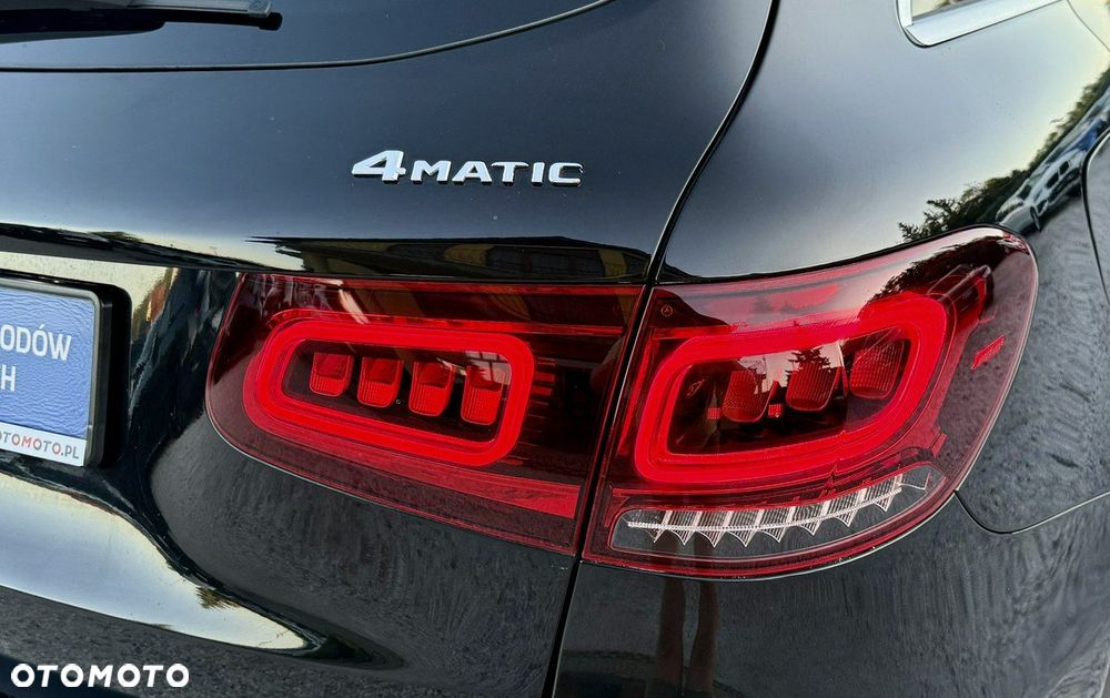 Mercedes-Benz GLC 300 d 4Matic 9G-TRONIC - 15