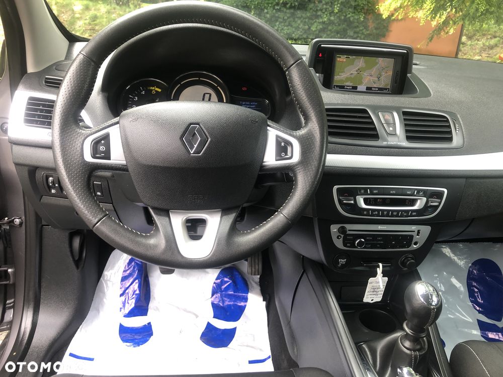 Renault Megane 1.5 dCi Energy Limited EU6 - 13