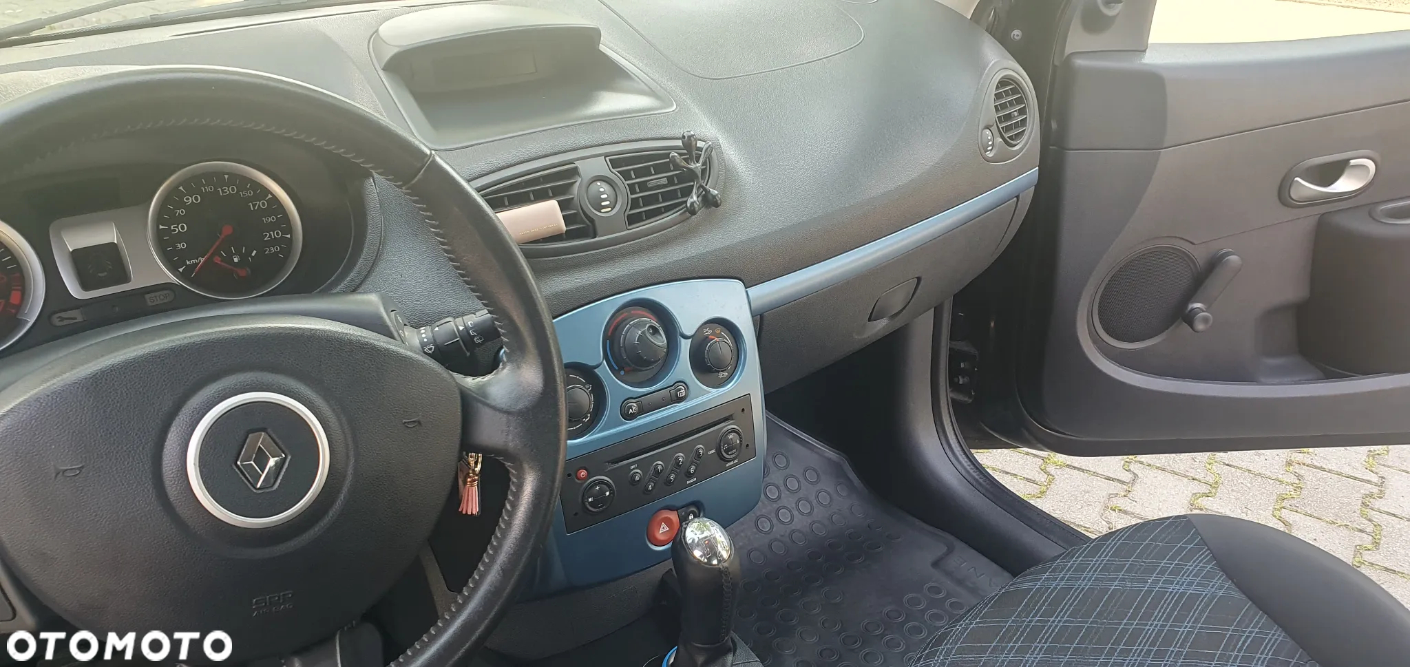 Renault Clio 1.2 16V 75 Dynamique - 7