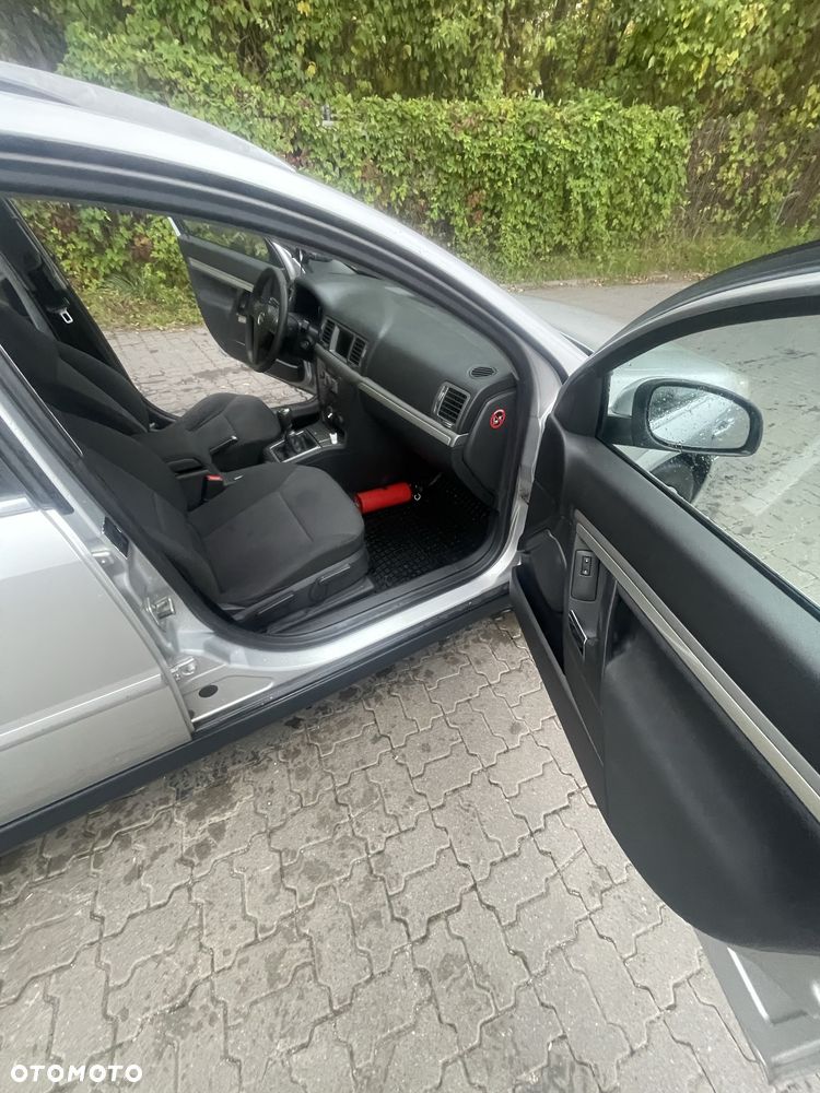 Opel Vectra - 8
