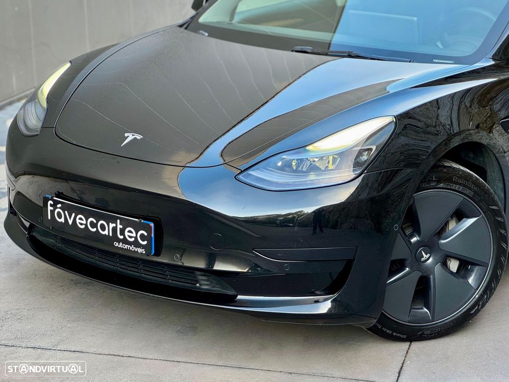 Tesla Model 3 2021 photo 2
