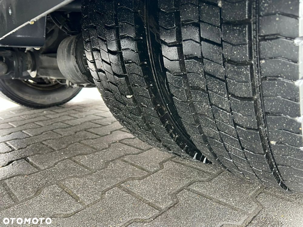 Mercedes-Benz ATEGO 818 L PLANDEKA + WINDA 3 FOTELE KLIMA PODUSZKI - 9