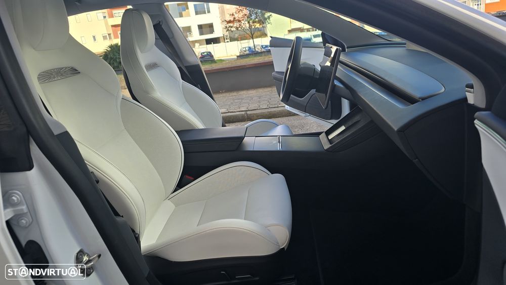 Tesla Model 3 Performance Tração Integral - 22