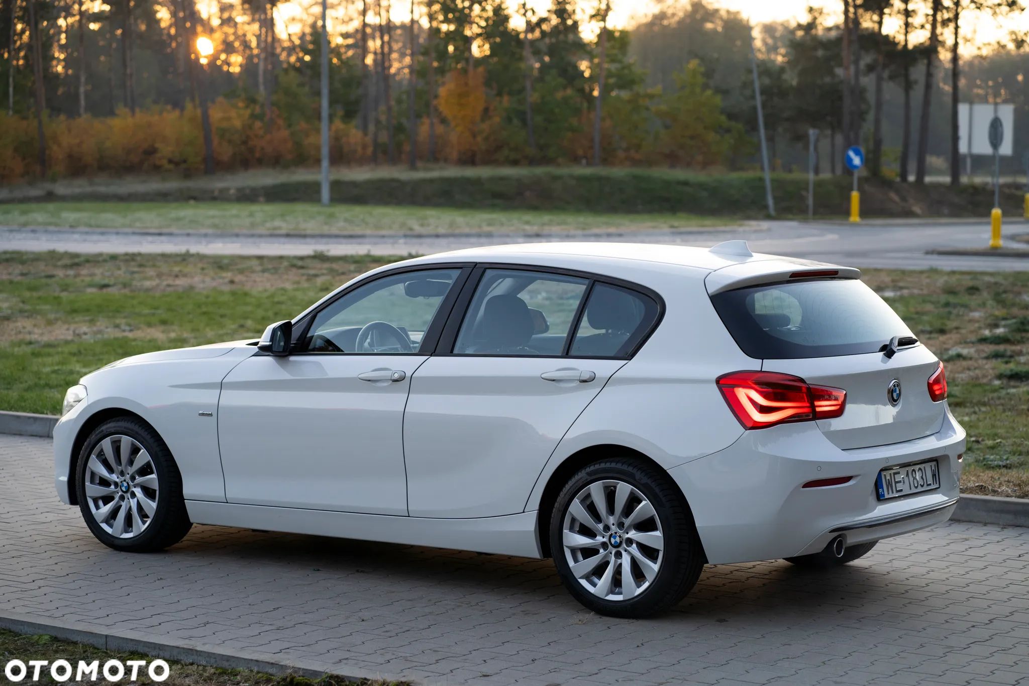 BMW Seria 1 118i Sport Line - 1