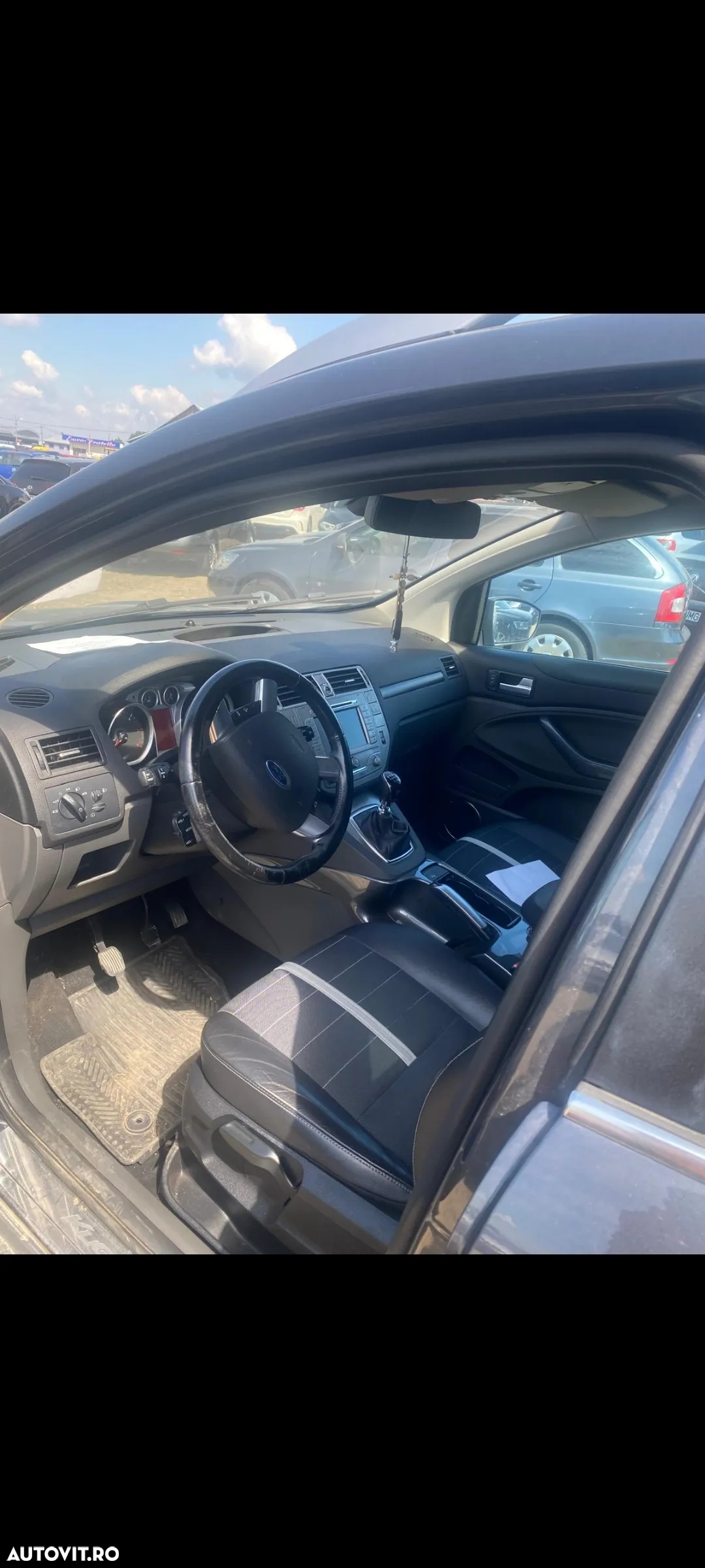 Ford Kuga 2.0 TDCi 2WD Trend - 4