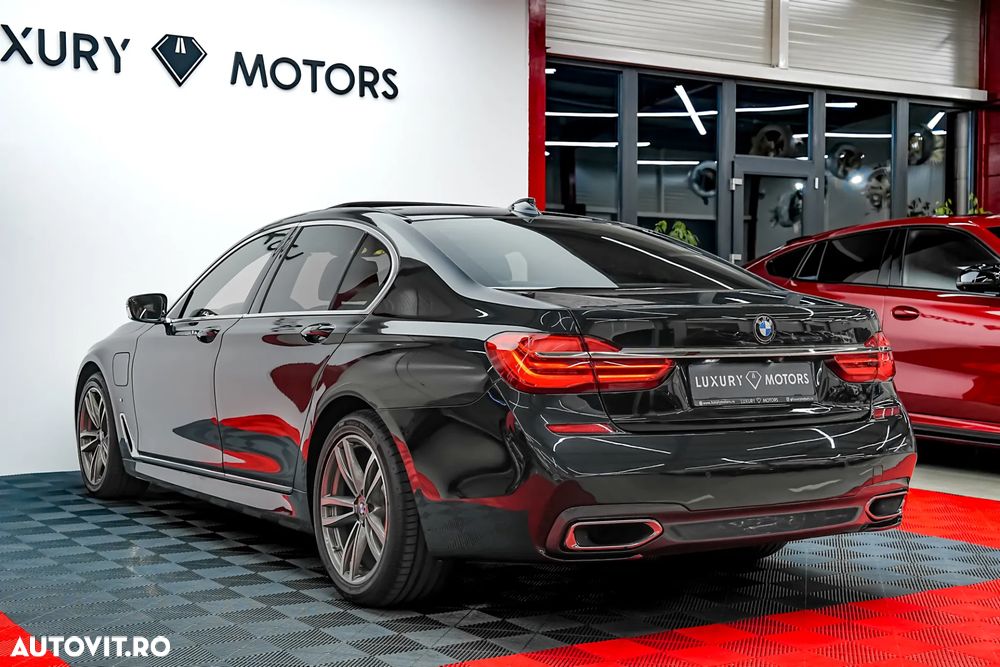 BMW Seria 7 740e iPerformance - 6
