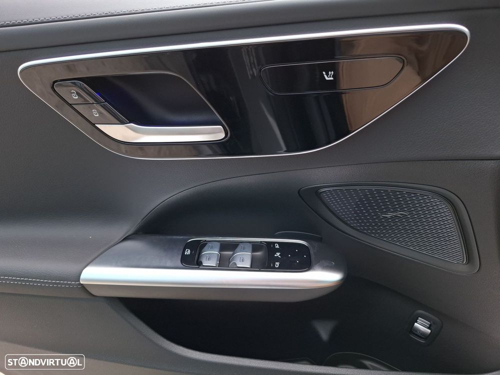Mercedes-Benz C 300 de AMG Line - 19