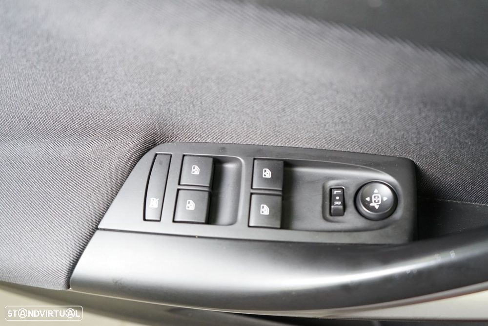 Opel Astra Sports Tourer 1.6 CDTI Dynamic S/S - 18