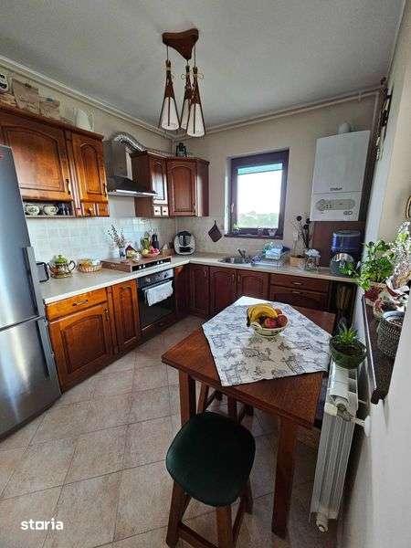 Proprietar, vand apartament 3 camere in Ghiroda — fotografia 3