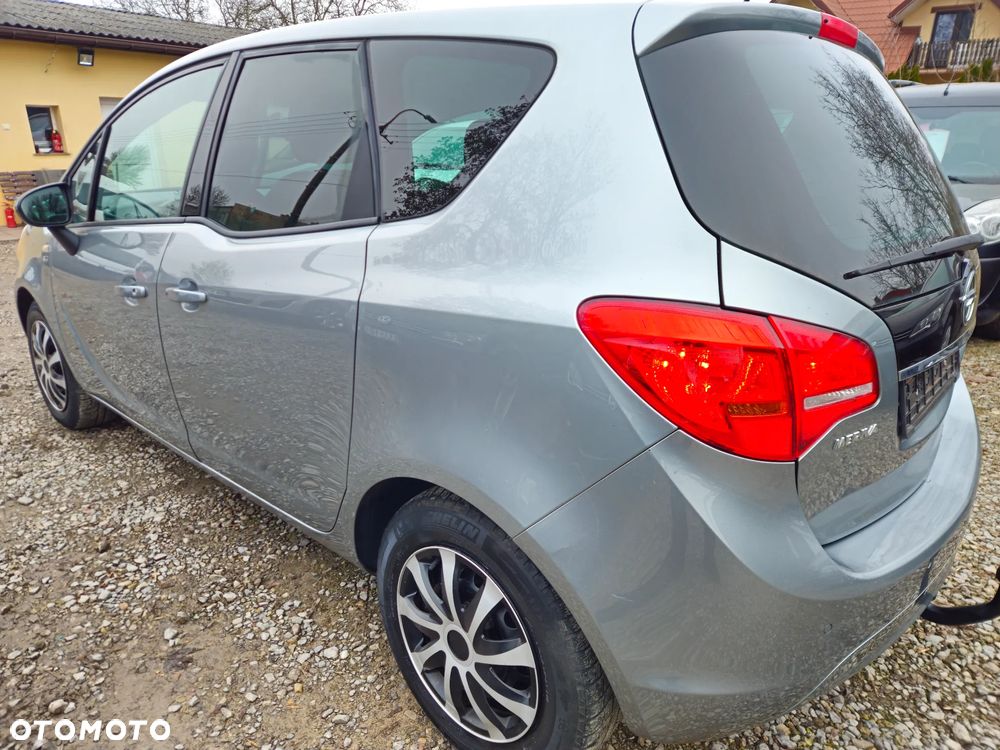 Opel Meriva ver-1-4-design-edition - 32
