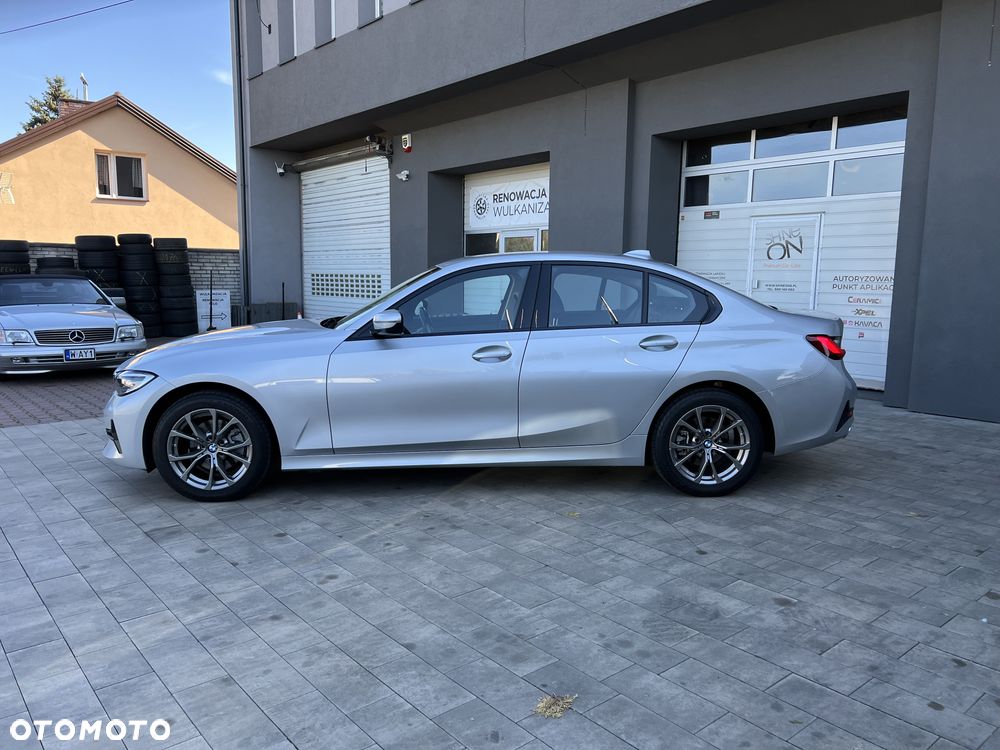 BMW Seria 3 320d xDrive Sport Line - 8
