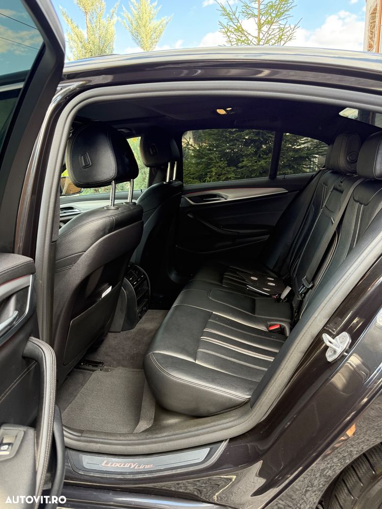 BMW Seria 5 520d xDrive Aut. Luxury Line - 12