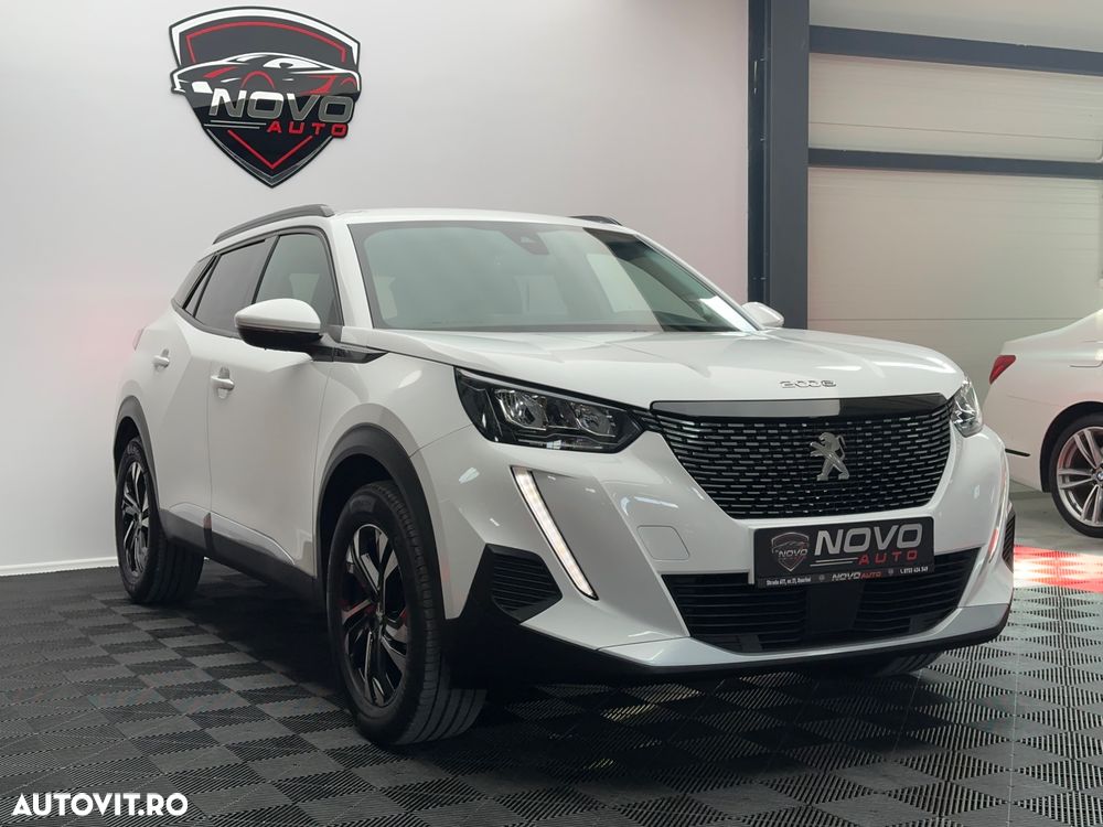 Peugeot 2008 PureTech 130 EAT8 Allure - 2