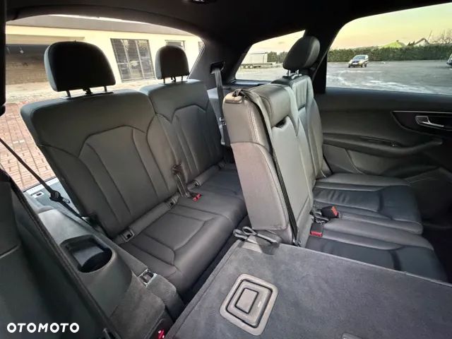 Audi Q7 - 18