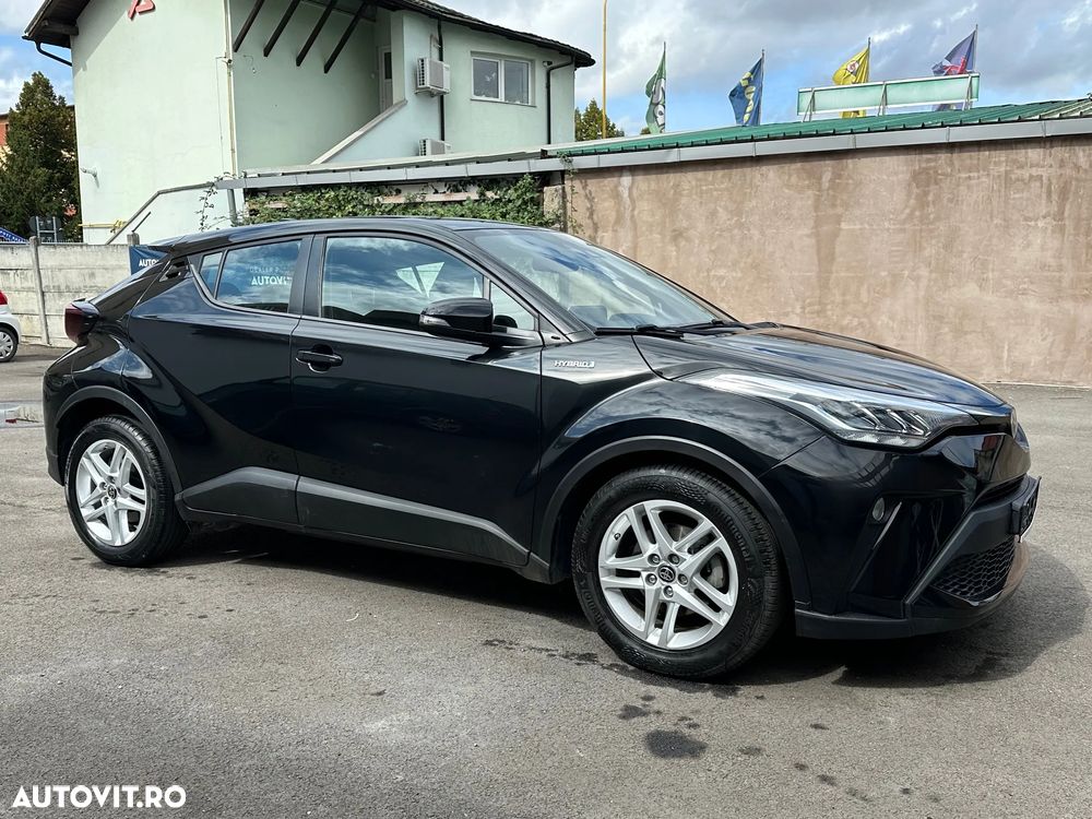 Toyota C-HR Hybrid Business-Edition - 17