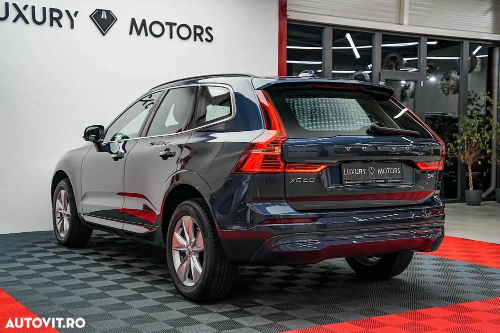 Volvo XC 60 B4 D AWD Geartronic Momentum Pro - 7
