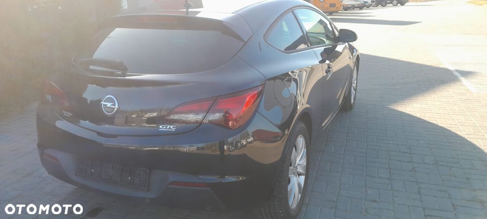 Opel Astra - 11