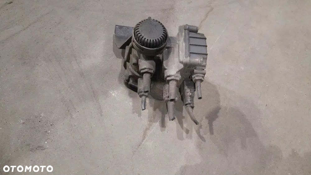 Zawór Europa Mercedes Atego II 2017r Euro 6 - 1