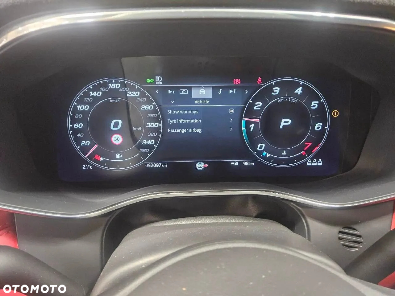 Jaguar F-Pace 5.0 V8 P550 AWD SVR - 12