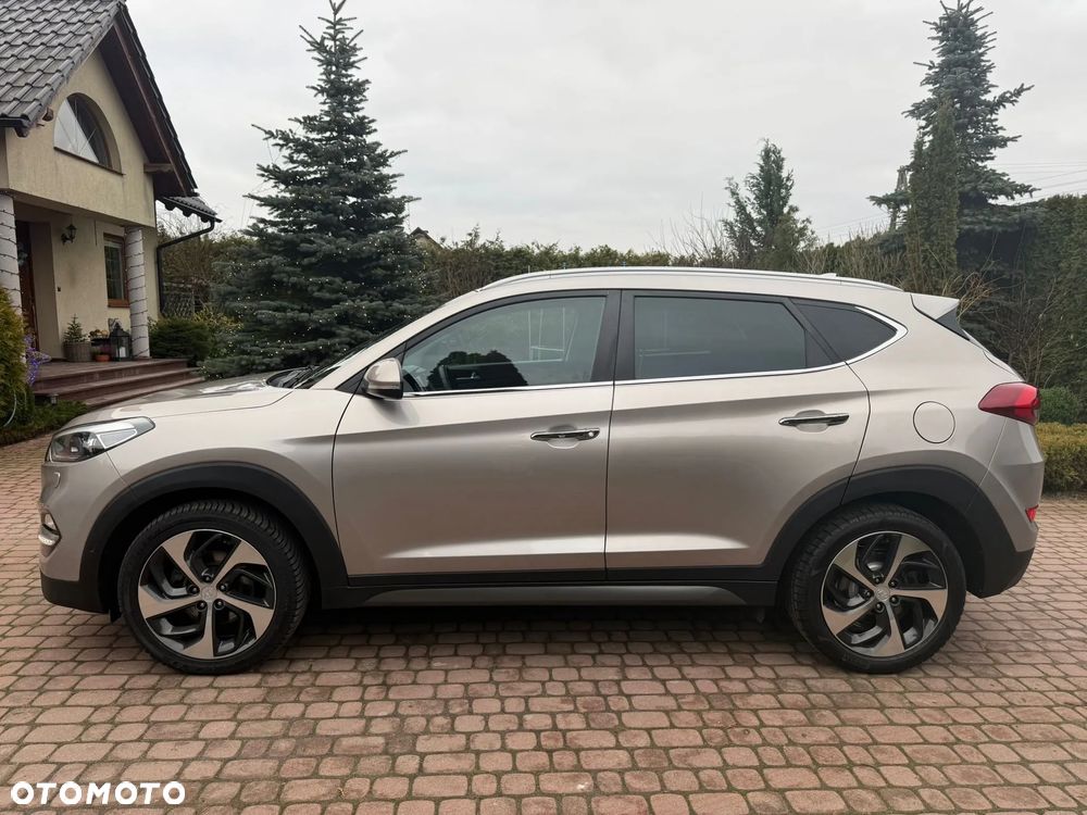 Hyundai Tucson 2.0 CRDI 4WD Automatik Style - 2