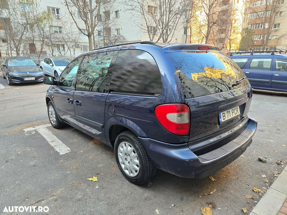 Chrysler Voyager 2.8L TD LX aut - 4