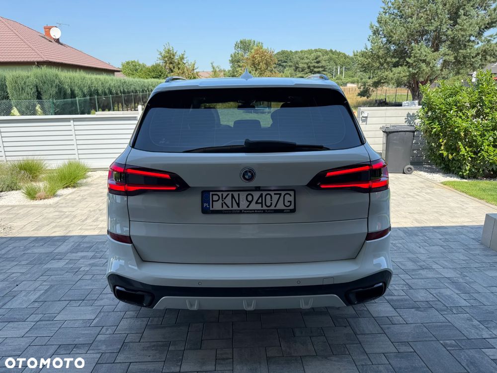 BMW X5 xDrive25d - 33