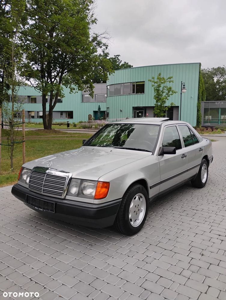 Mercedes-Benz W124 (1984-1993) - 4