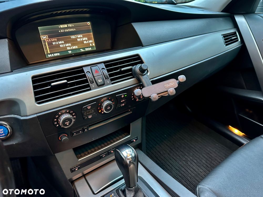 BMW Seria 5 - 34