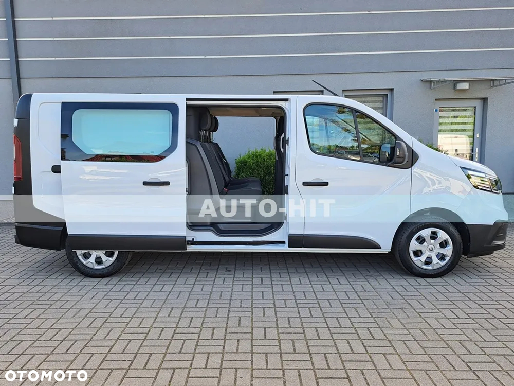 Renault Trafic - 13
