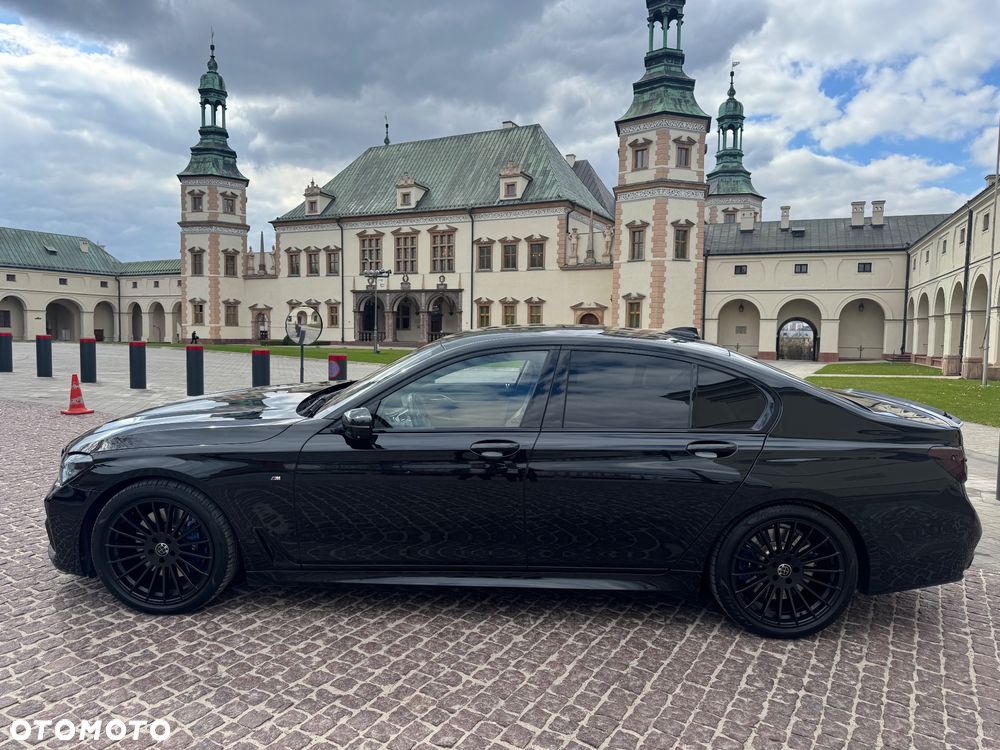BMW Seria 7 740d xDrive - 3