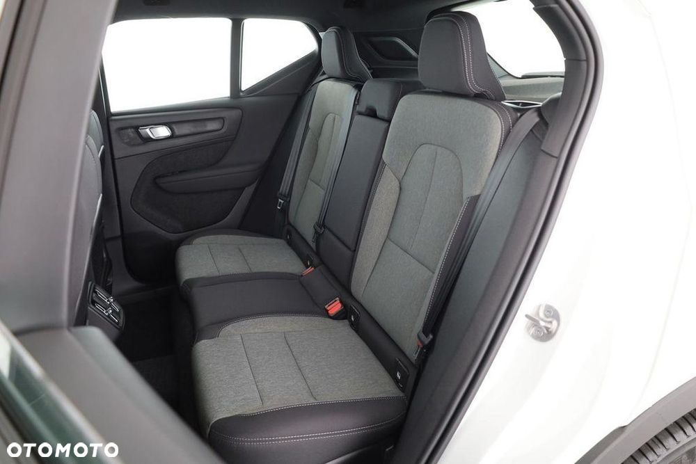 Volvo XC 40 B3 Core - 6