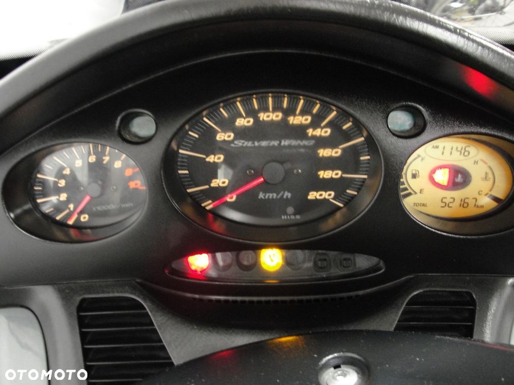 Honda Silver Wing - 17