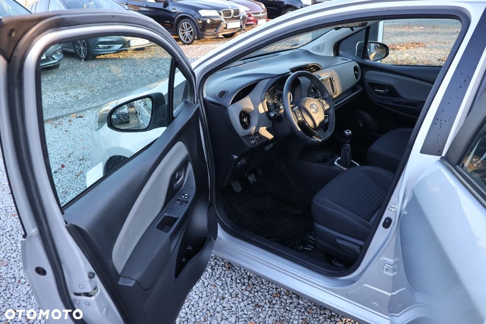 Toyota Yaris 1.5 Active - 8