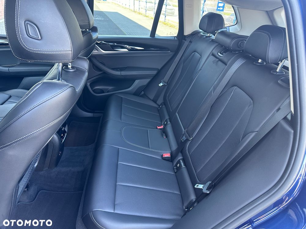 BMW X3 - 23