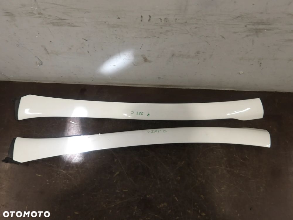 OPEL ZAFIRA C 12-16 2.0D LISTWA SZYBY CZOŁOWEJ PRAWA LEWA 342053287 - 1
