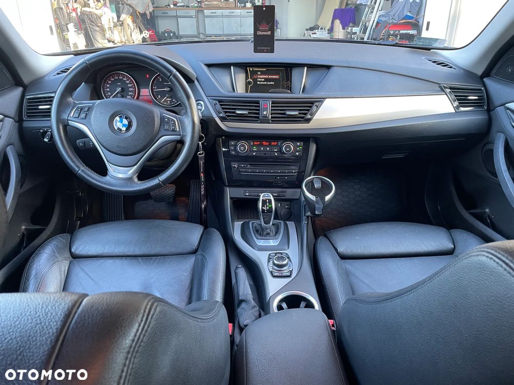 BMW X1 - 16