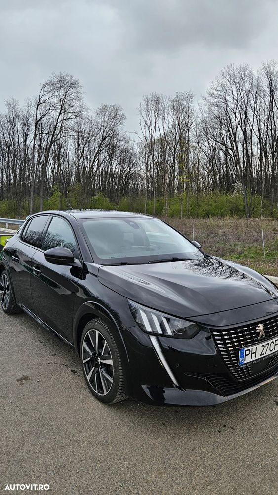 Peugeot 208 1.2 L PureTech STT EAT8 GT Line - 4