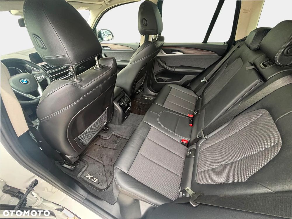 BMW X3 xDrive30e xLine sport - 22