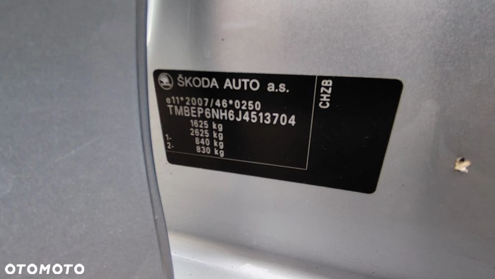 Skoda RAPID 1.0 TSI Ambition - 26