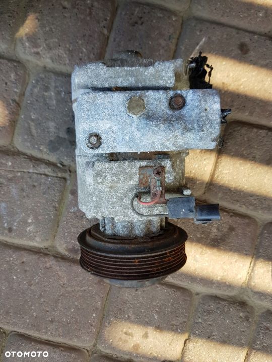 Kia Sorento II 2.4 Kompresor Klimatyzacji - 2